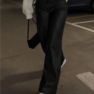 Stylish Black Wide-Leg Pants